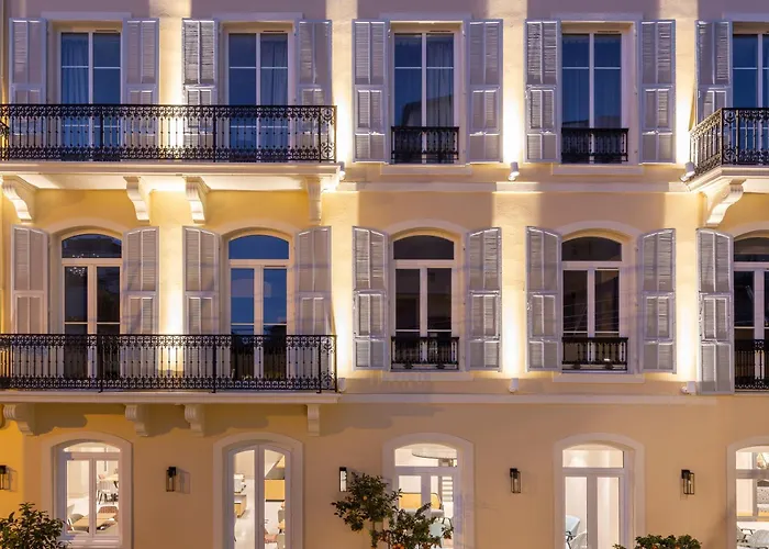 Hôtel Apollinaire Nice